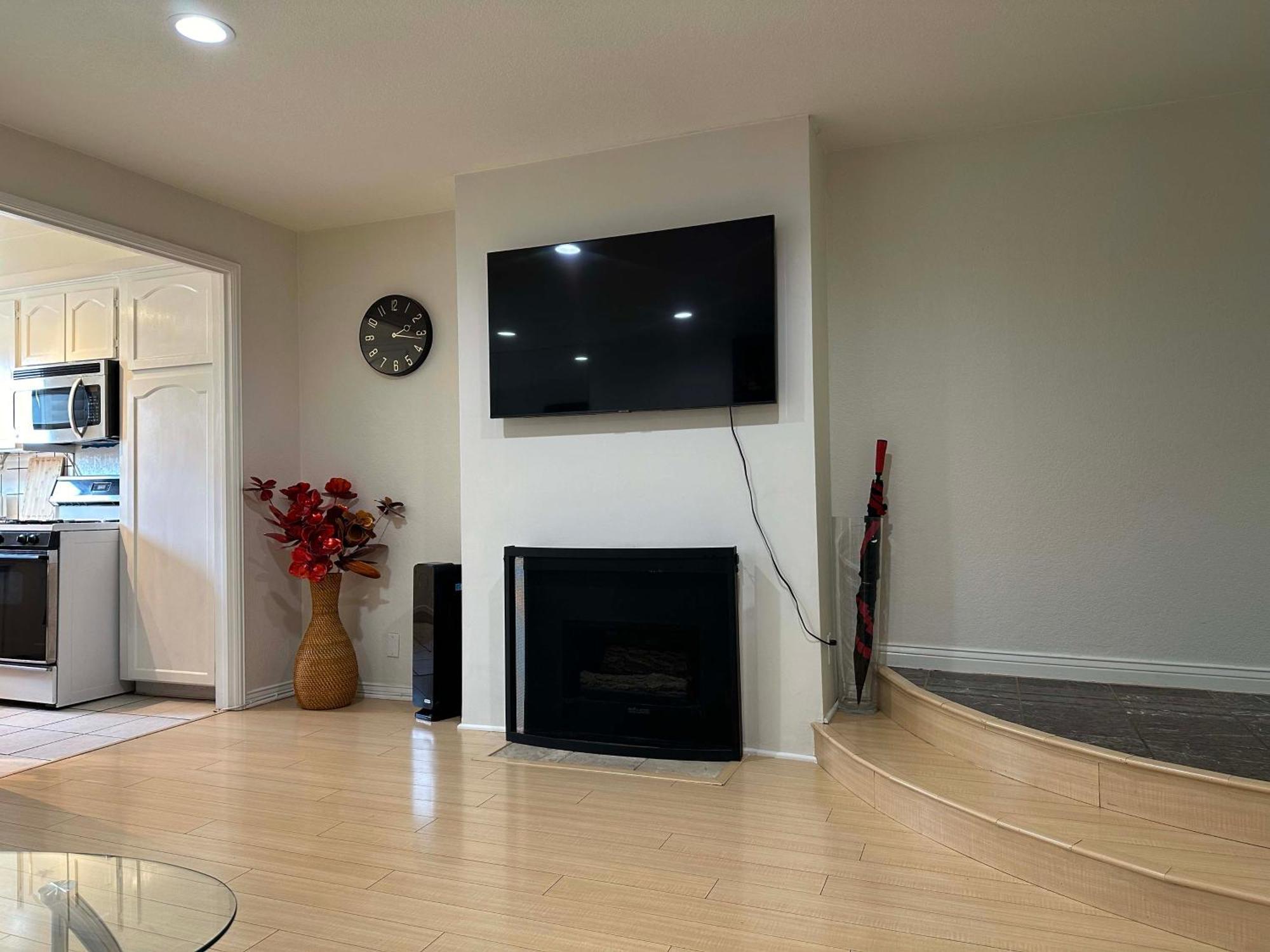 1 Bd Condominium Near Sunset Blvd Los Angeles Exteriör bild